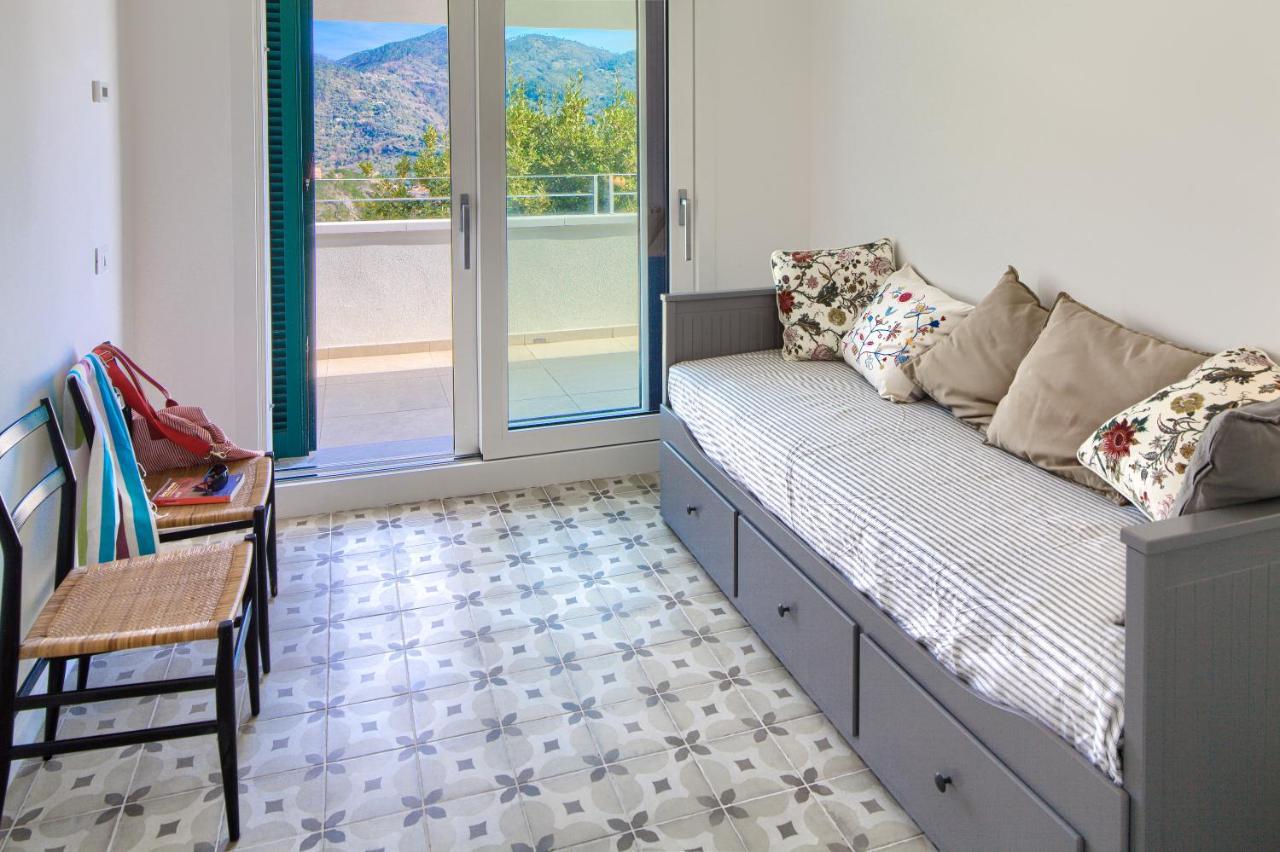 Casa Grande Mare Villa Леванто Екстериор снимка